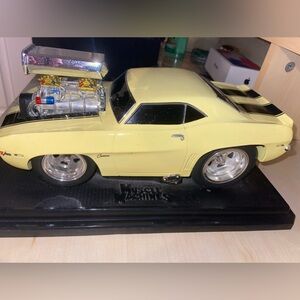 Display Camaro